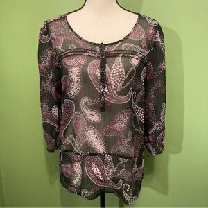 Reitmans Black and Pink Paisley Blouse